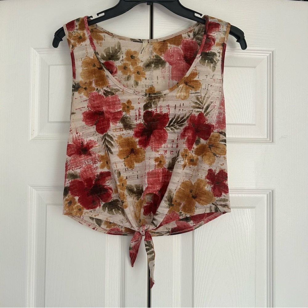 Floral Tie-Front Crop Top